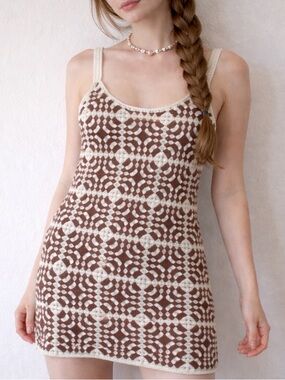 Willow & Wind Granny Square‎ Crochet Mini Dress Medium Boho Festival Brown White